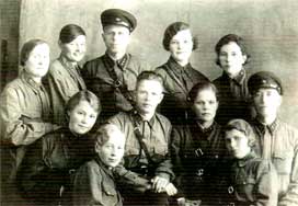 Личный состав сформированного в Вологде ВСП-312. Фотография 1941 года