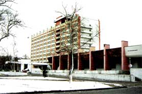 Гостиница «Спасская». Фотография 2001 года