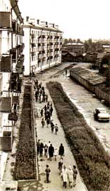 Новые жилые дома № 99 и 101 на улице Гоголя. Фотография 1963 года
